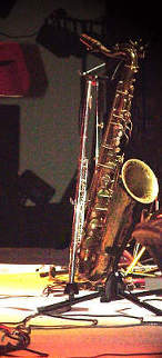 Book your saxophone experience here!